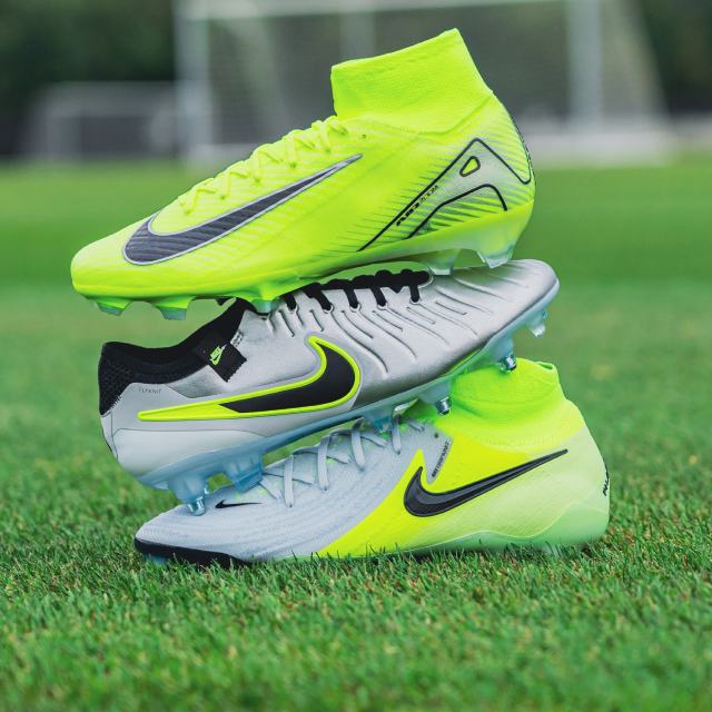 Les chaussures de foot nike best sale