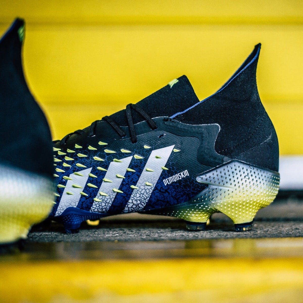 adidas-Superlative-PACK-PREDATOR--Slider-tekst-blokjes-640x640px-4.jpg