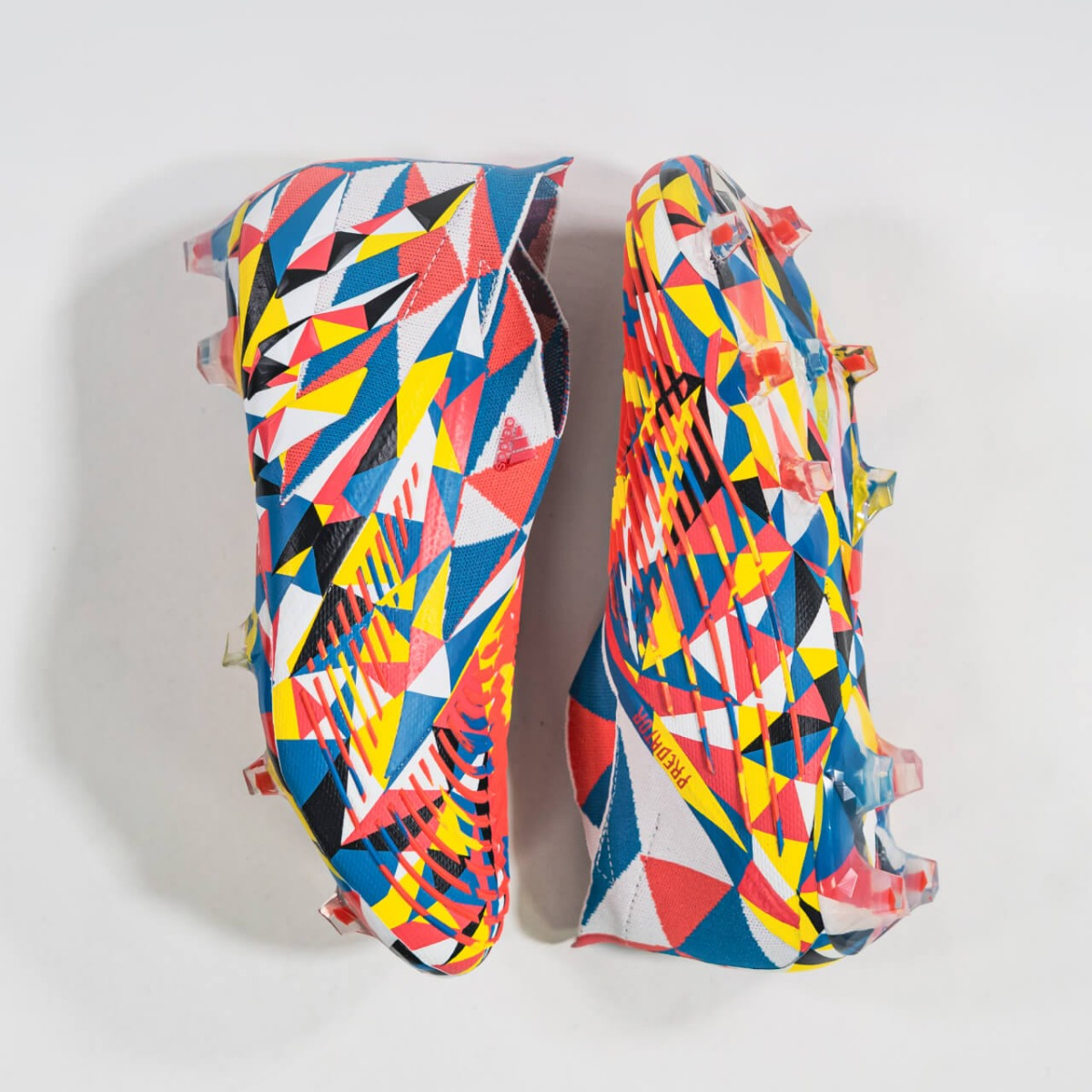 20220210-slider-blokje-adidas-Predator-Geometric-1.jpg