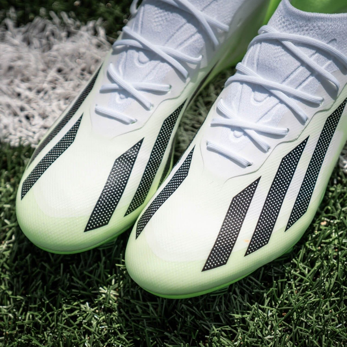 20230825-slider-blokje-beste-voetbalschoenen-vrouwen-adidas-X-Crazyfast-3.jpg