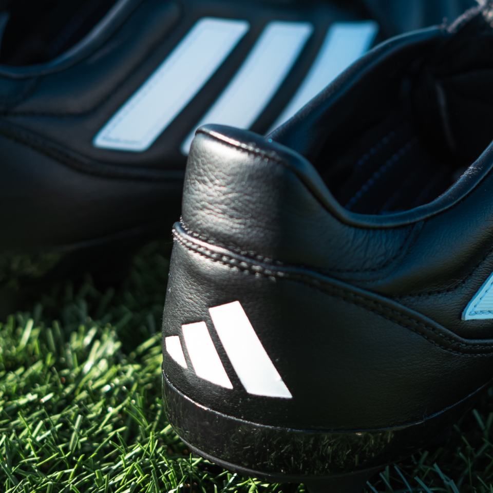 20230207-slider-blokje-adidas-Copa-Pure-Icon-Gloro-6.jpg