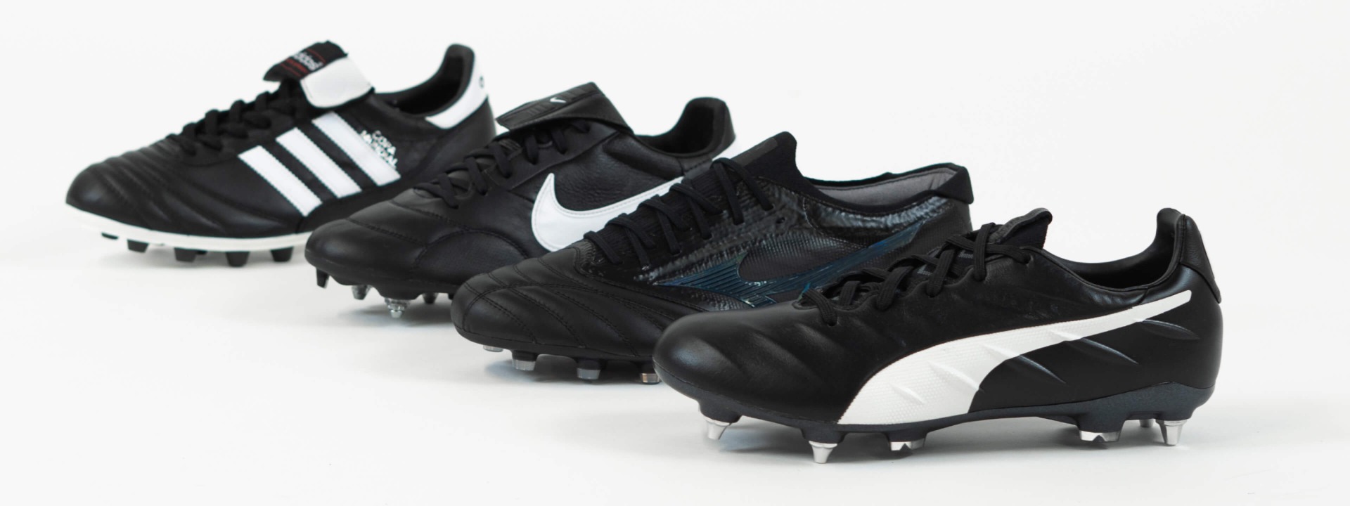 20230301-slider-header-Blog-Klassieke-zwarte-voetbalschoenen-1.jpg