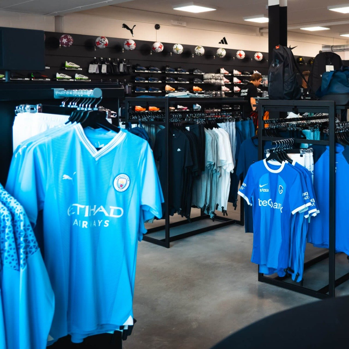 20230804-slider-blokje-Voetbalshop-Genk-5.jpg