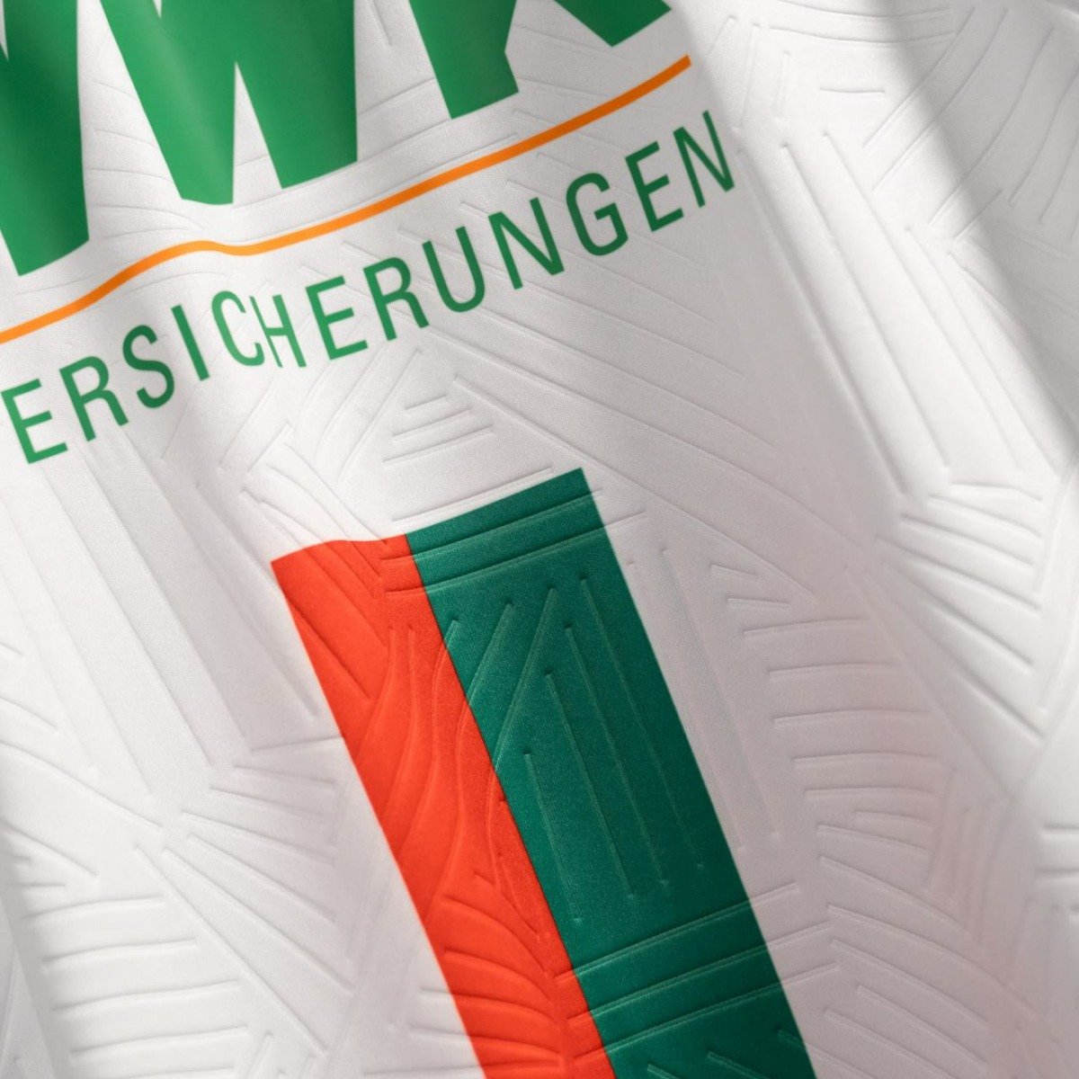 20230825-slider-blokje-Blog-Bijzondere-Voetbalshirts2324-AUGSBURG-4.jpg