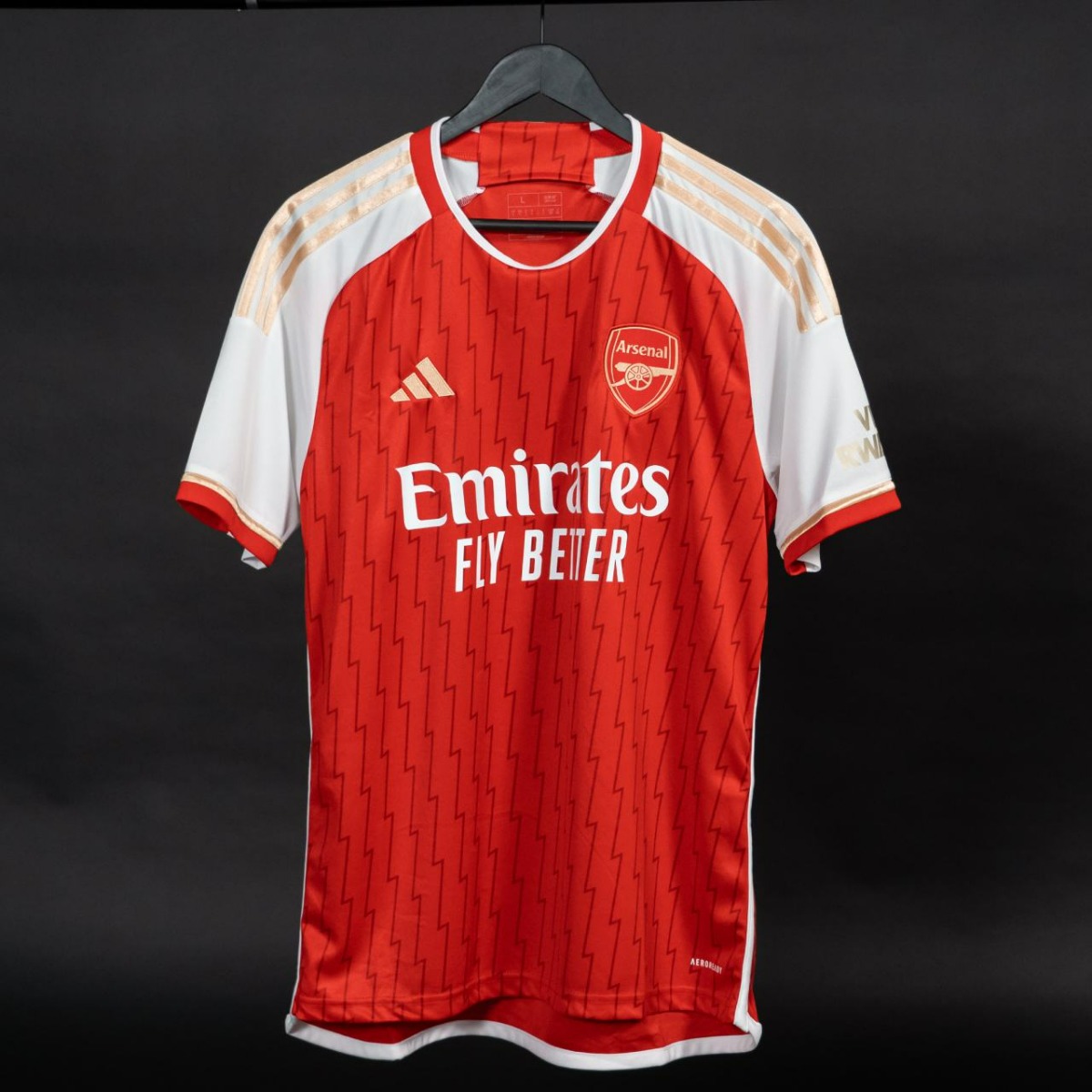 20230901-slider-blokje-Blog-Mooiste-Voetbalshirts2324-ARSENAL-1.jpg