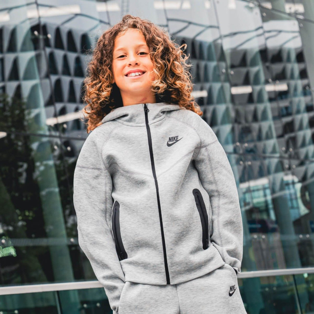 La derniere collection Nike Tech Fleece Voetbalshop.be