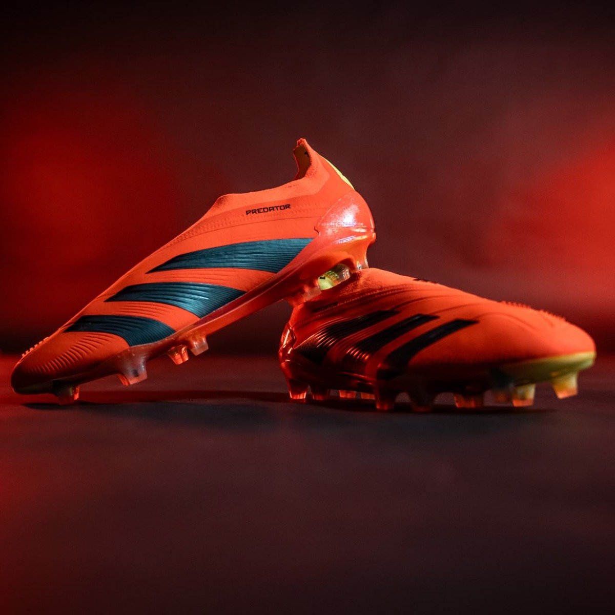 Une nouvelle ere commence dans le adidas First Strike Pack Voetbalshop.be