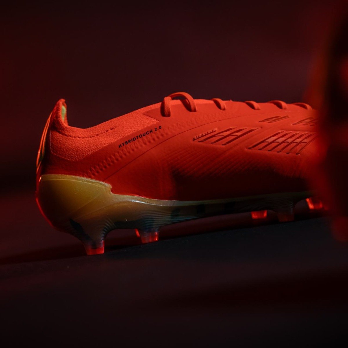 20231215-slider-blokje-adidas-Predator-First-Strike-PACK-12.jpg