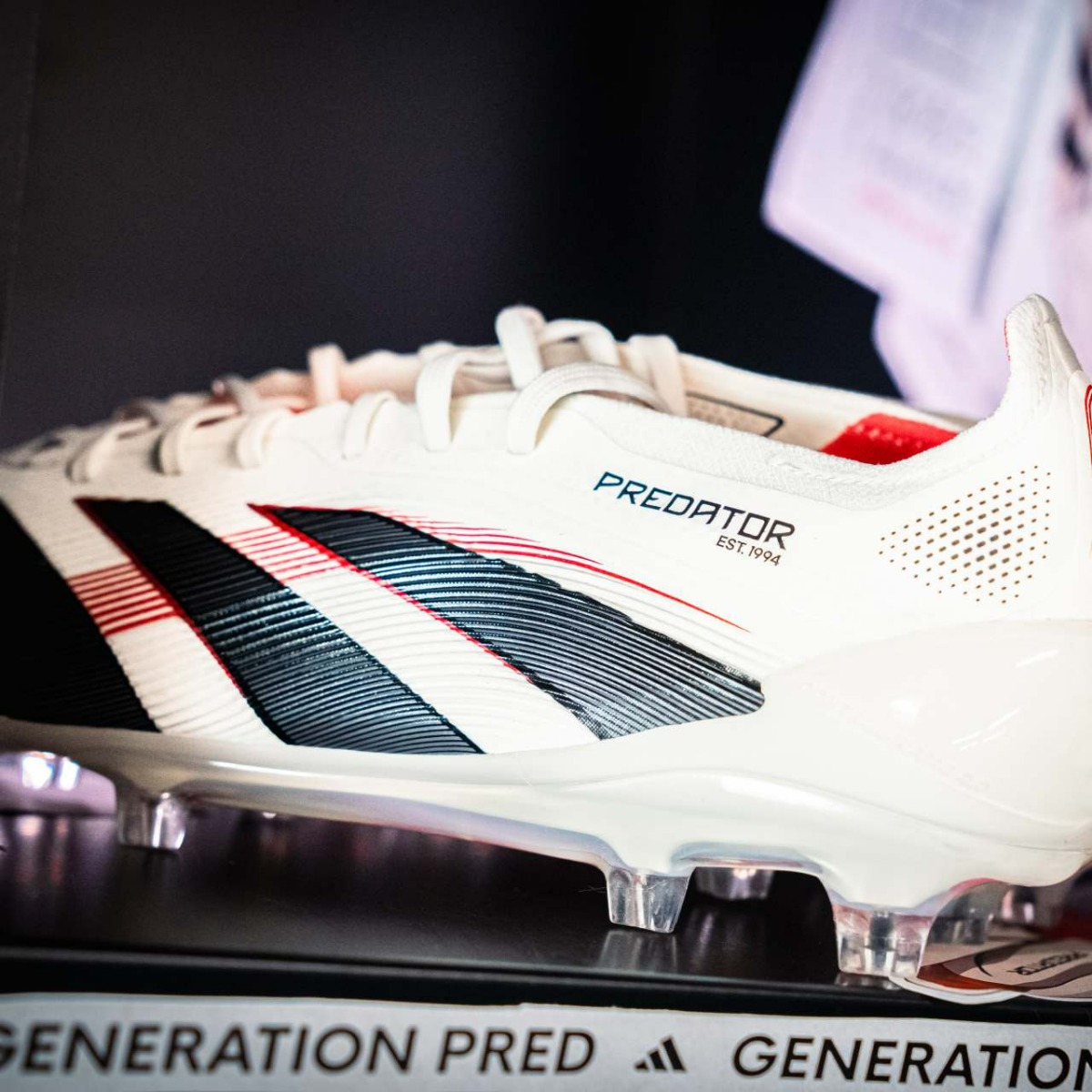 20241203-slider-blokje-adidas-Predator-pack-4-VETER.jpg