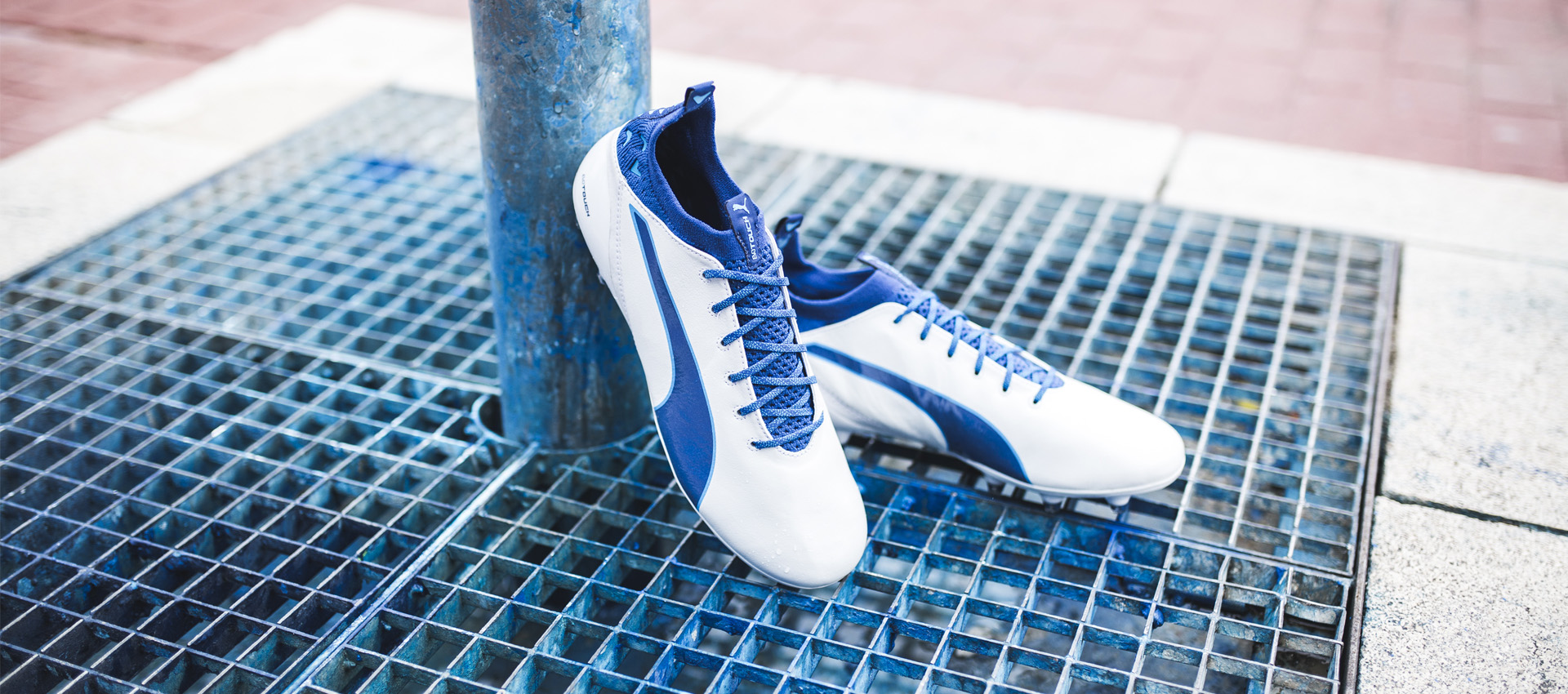 puma-evotouch-white-blue-1920x850-slider-2.jpg