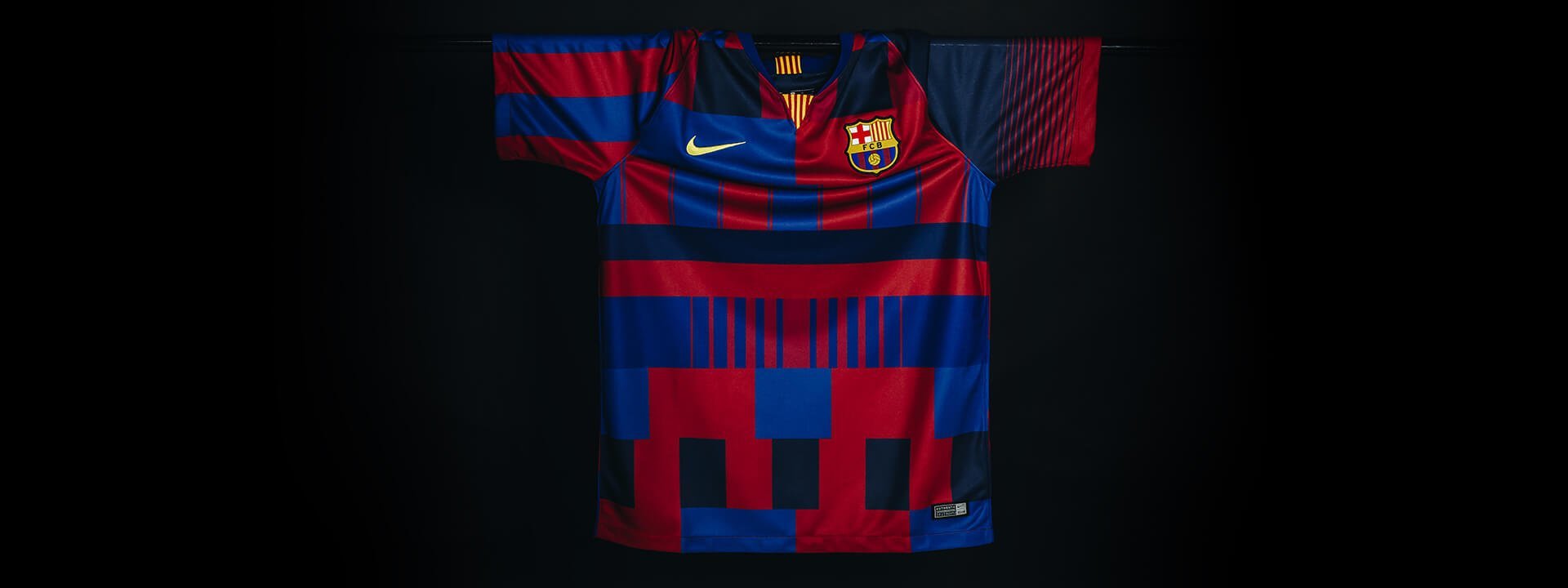 Nike-20thBarcashirt-sliderheader-1920x720-foto1.jpg