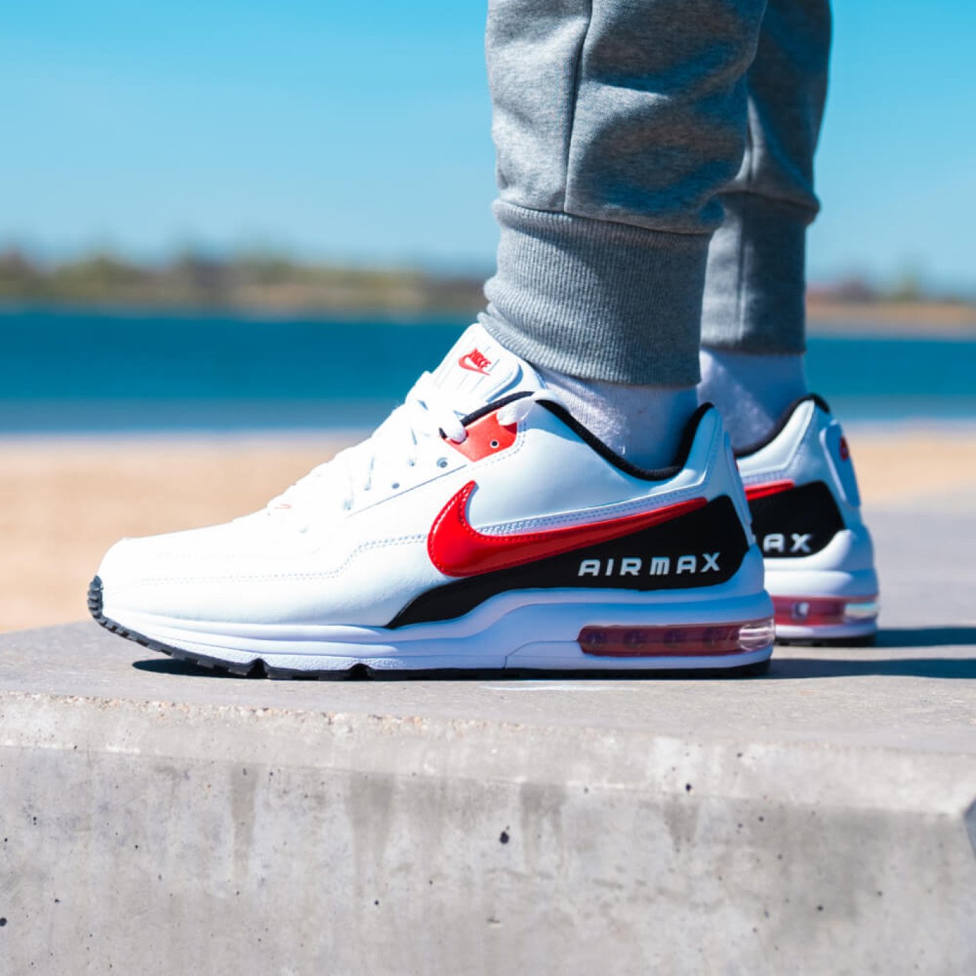 Nike Air Max LTD 3 Baskets Blanc Rouge Noir