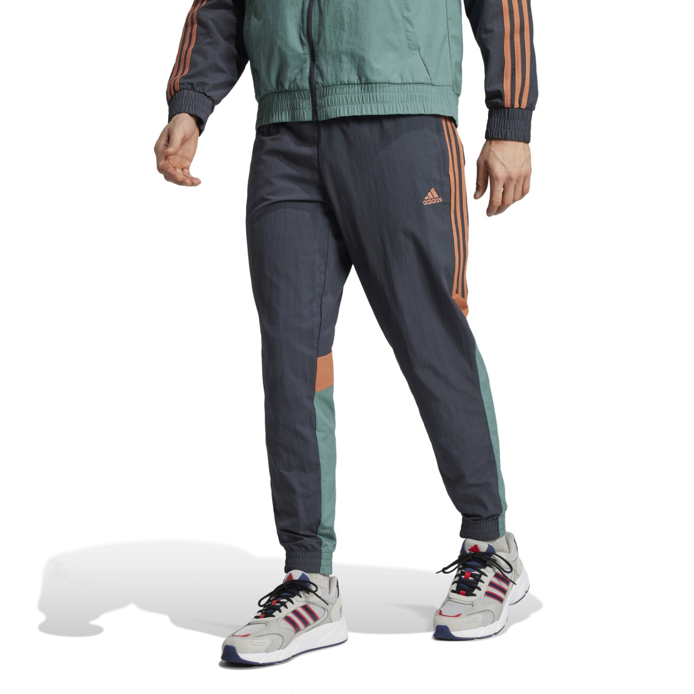 adidas Bayern Munich Culturewear Pantalon d'Entraînement Woven 2024-2025 Gris Orange Vert