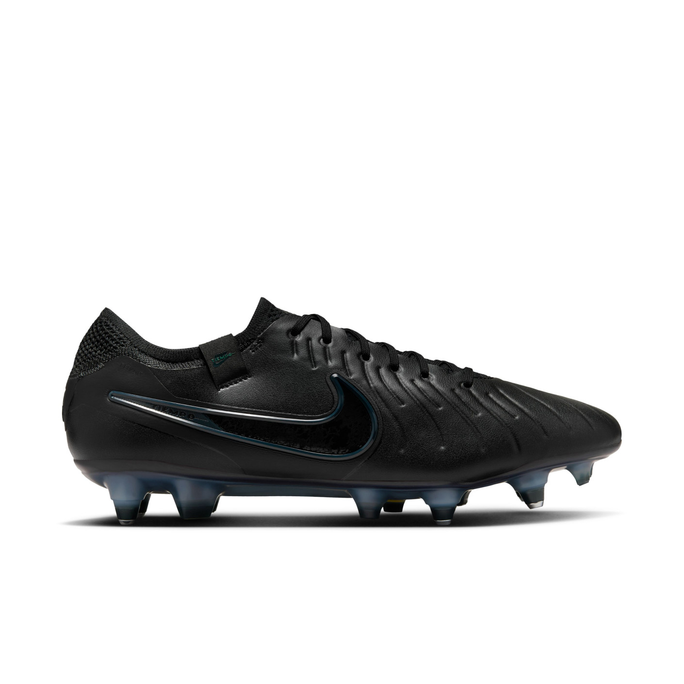 Nike tiempo crampons vissés on sale