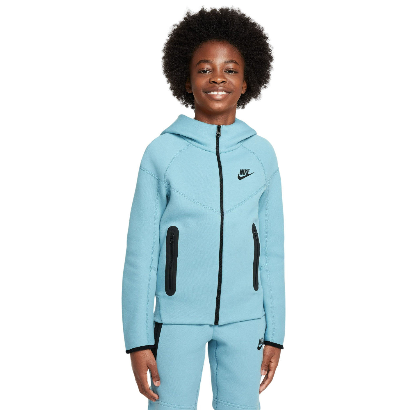 Nike tech fleece maat 176 sale