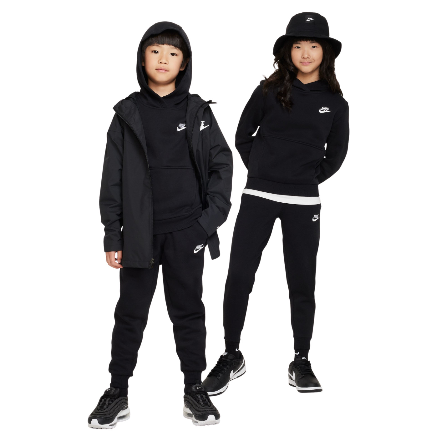 Nike Sportswear Club Fleece Survêtement à Capuche Enfants Noir Blanc