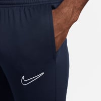 Nike Dri-FIT Academy 23 Pantalon d'Entraînement Bleu Foncé Blanc