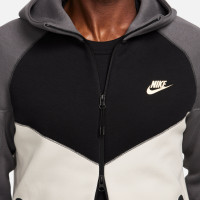 Nike Tech Fleece Sportswear Survêtement Blanc Noir Gris Foncé Jaune Clair