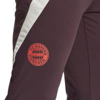 adidas Bayern Munich Track Survêtement à Capuche 1/4-Zip 2024-2025 Bordeaux Rouge Blanc