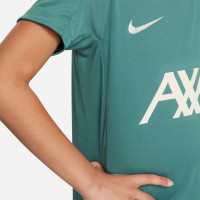 Nike Liverpool Strike Maillot d'Entraînement 2024-2025 Enfants Vert Rouge