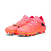 PUMA Future 7 Match Gras / Kunstgras Voetbalschoenen (MG) Kids Roze Zwart Oranje