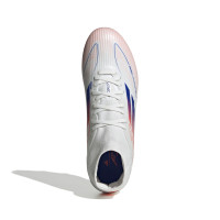 adidas F50 League Mid Gazon Naturel Chaussures de Foot (FG) Blanc Rouge Bleu