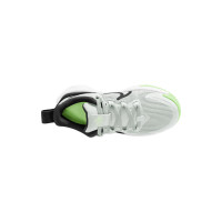 Baskets Nike Star Runner 4 pour enfants, blanches et noires