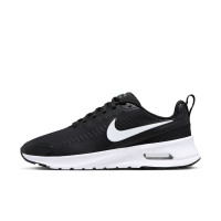 Baskets Nike Air Max Nuaxis noires et blanches