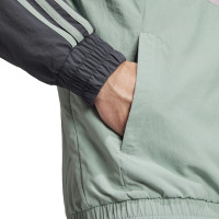 adidas Real Madrid Veste d'Entraînement Woven 2024-2025 Gris Foncé Vert Mauve