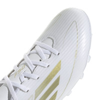 adidas F50 Club Gazon Naturel Gazon Artificiel Chaussures de Foot (FxG) Blanc Doré