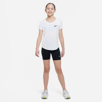 Short de sport Nike Pro 5IN pour fille, noir et blanc