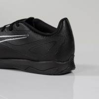 PUMA Ultra 5 Play Zaalvoetbalschoenen (IN) Zwart Wit