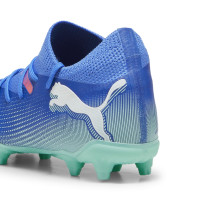 PUMA Future 7 Match Gazon Naturel Gazon Artificiel Chaussures de Foot (MG) Enfants Bleu Turquoise Blanc