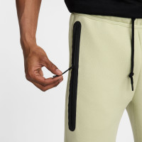 Pantalon de survêtement Nike Tech Fleece Sportswear vert clair noir