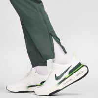 Nike Challenger Woven Trainingsbroek Groen Zwart Zilver