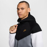 Gilet de sport Nike Tech Fleece noir gris blanc beige