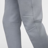 Pantalon de survêtement Nike Tech Fleece gris doré