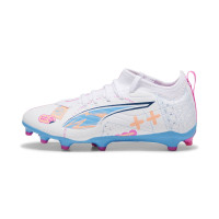 PUMA Ultra 5 Match Gazon Naturel Gazon Artificiel Chaussures de Foot (MG) Enfants Blanc Bleu Rose