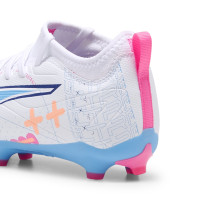 PUMA Ultra 5 Match Gazon Naturel Gazon Artificiel Chaussures de Foot (MG) Enfants Blanc Bleu Rose