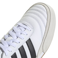 Chaussures de football en salle Adidas Mundial Goal (IN) blanches, noires et dorées