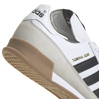 Chaussures de football en salle Adidas Mundial Goal (IN) blanches, noires et dorées