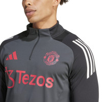 adidas Manchester United Trainingspak 1/4-Zip Europees 2024-2025 Donkergrijs Zwart Rood Wit