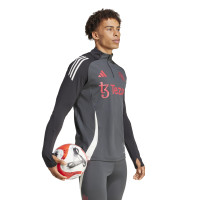 adidas Manchester United Survêtement 1/4-Zip Europe 2024-2025 Gris Foncé Noir Rouge Blanc