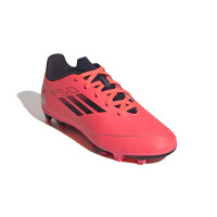 adidas F50 Club Gazon Naturel Gazon Artificiel Chaussures de Foot (FxG) Enfants Rouge Vif Noir Argenté