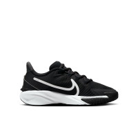 Nike Star Runner 4 Chaussures de Jogging Enfants Noir Blanc