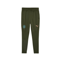 PUMA Manchester City Pantalon d'Entraînement 2024-2025 Vert Olive Bleu Clair Rose