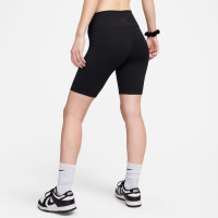 Nike One Short 8 pouces pour femmes, noir et blanc