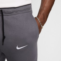 Nike Tottenham Hotspur Tech Fleece Pantalon de Jogging 2024-2025 Gris Foncé Blanc