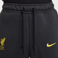 Nike Liverpool Tech Fleece Trainingspak 2024-2025 Donkergrijs Geel