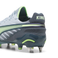 PUMA King Ultimate Crampons Vissés Chaussures de Foot (SG) Gris Clair Gris Foncé Vert Clair